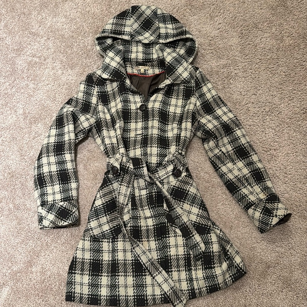 American Rag Black and White Plaid Coat